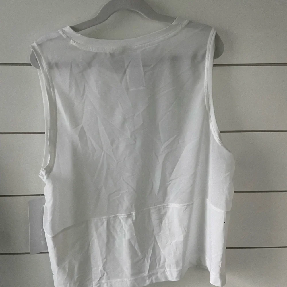 Athleta Muscle Workout Shirt - Picture 2 of 4
